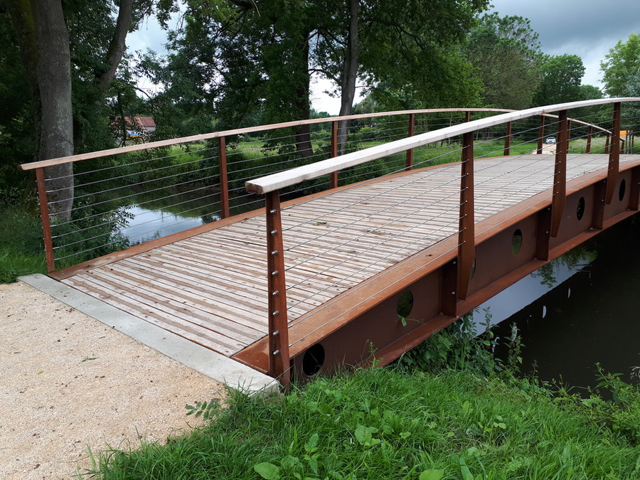 Chartres passerelle 991