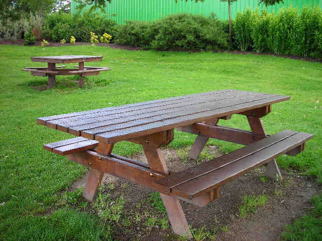 Table pique nique en bois