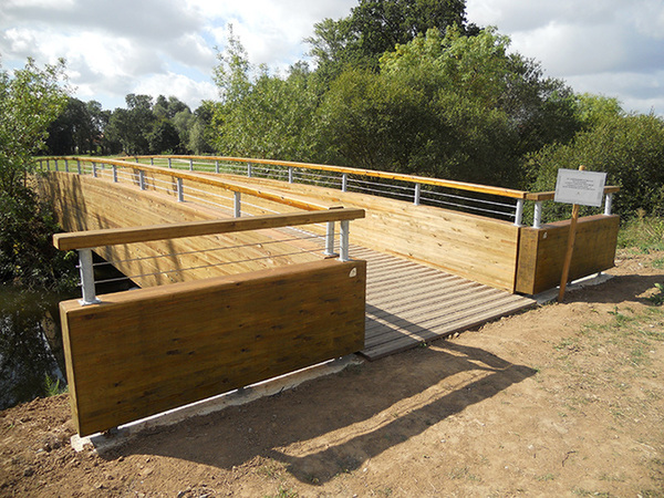 Passerelle bois/métal - BASSE-GOULAINE