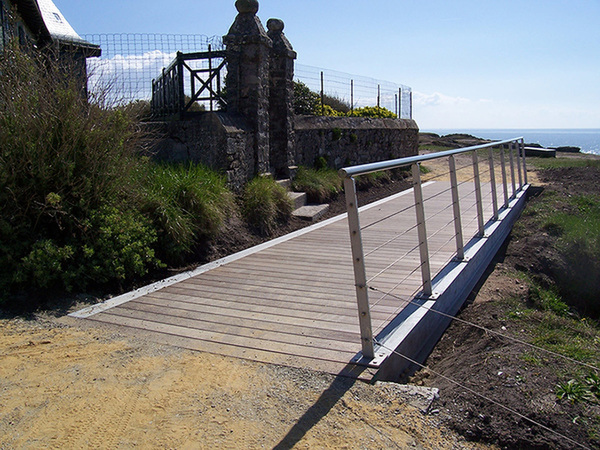 Passerelle bois/métal - POULIGUEN