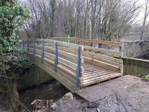 Passerelle bois/métal - Yffiniac