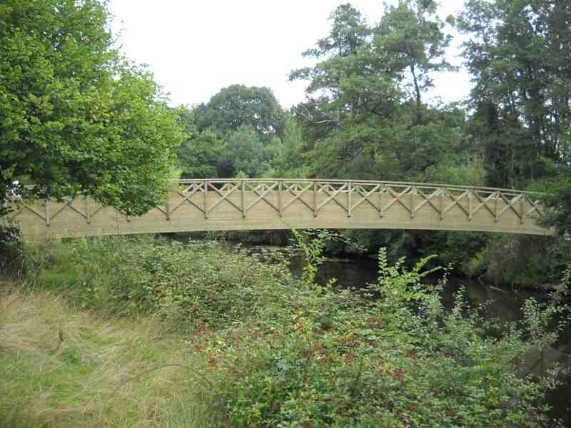 passerelle en lamelle colle saint colomban5