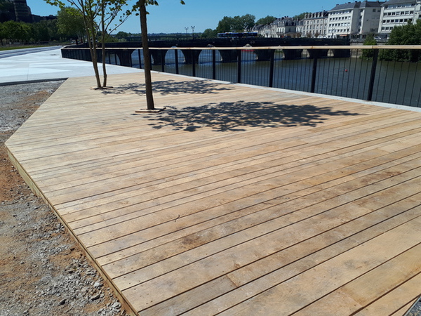 Platelage en bois -ANGERS