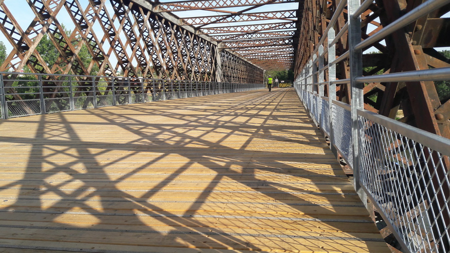 Platelage Pont de Segré