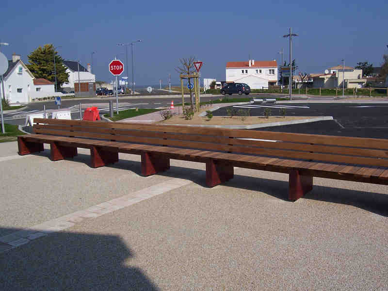 Rangée de bancs - BARRE DE MONTS